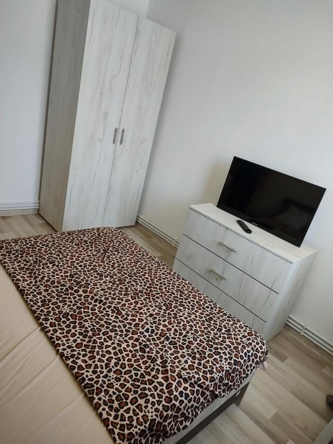 Apartament Hd Hunedoara Exterior foto